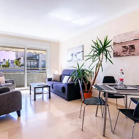 Апартаменты Apartamento Las Camelias - Marbella Centro Марбелья