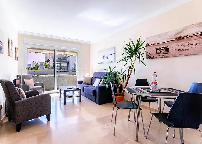 Апартаменты Apartamento Las Camelias - Marbella Centro Марбелья